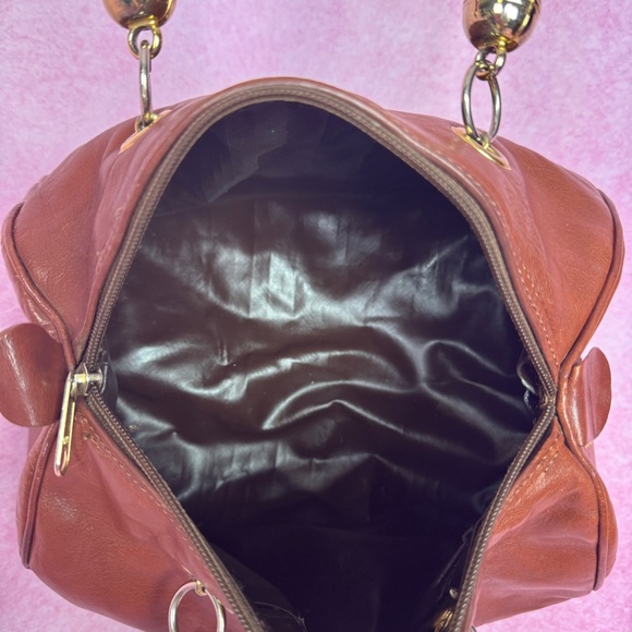 260. Brown Leather Handbag Satchel w/ Gold Lion Hardware made in Italy 🟫 - Picture 6 of 9